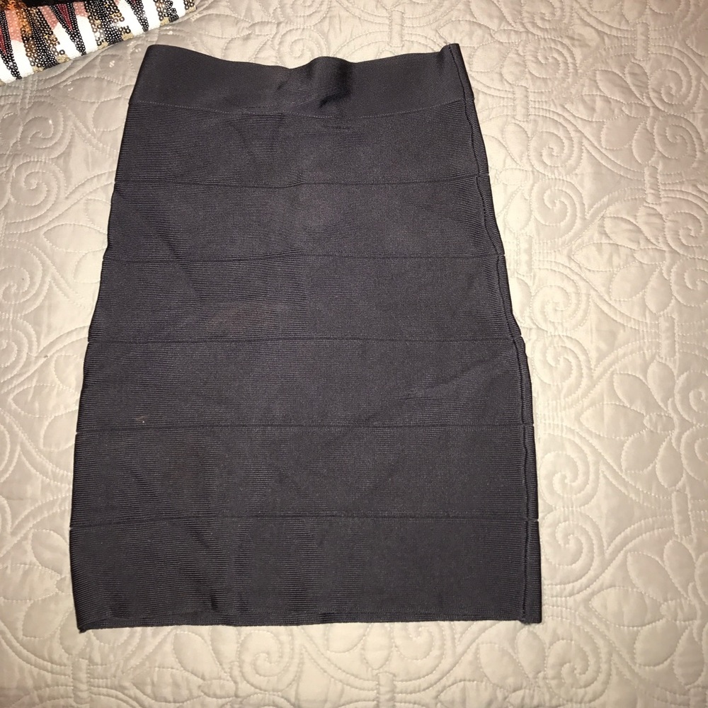 Bebe bandage skirt😍